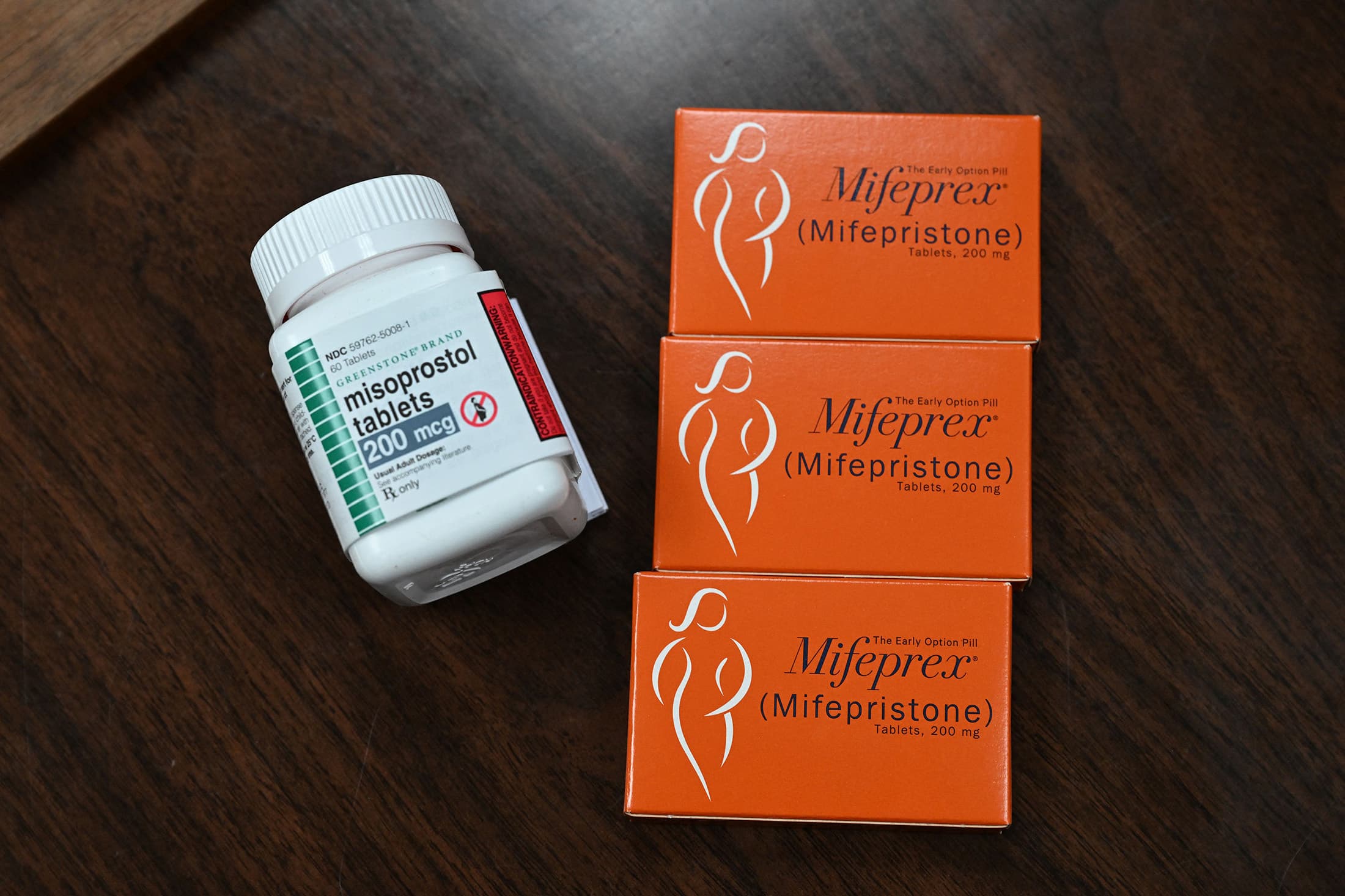 Cover Image for Mifepristone: Conflicting Court Verdicts Make Access to Abortion Drug in the United States Uncertain.