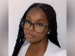 Cover Image for Schoolgirl, 15, Stabbed To Death While In Defense of Her Friend